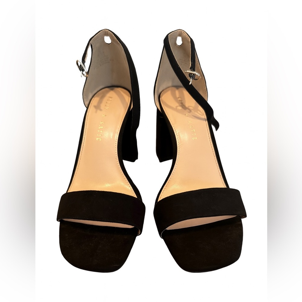 Kelly & Katie Black Faux Suede Block Heel Sandals‎ Women’s Size 7 – 3” Heel